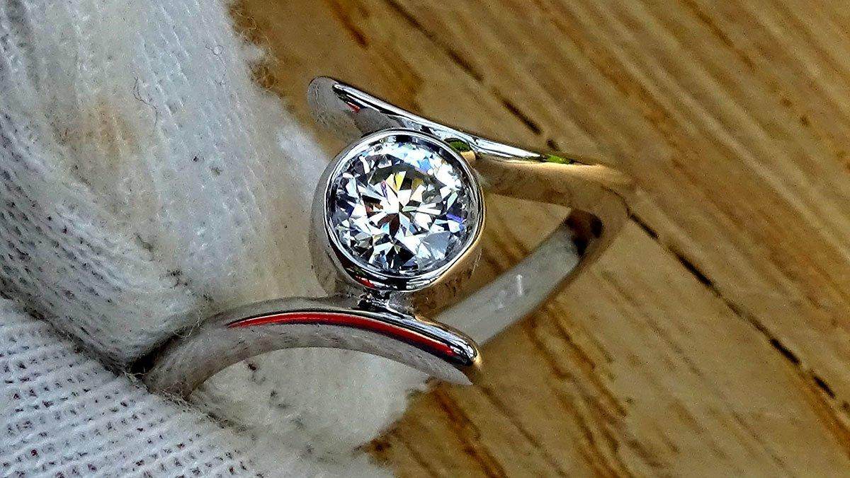 Round diamond engagement rings for women 14k - Shilat