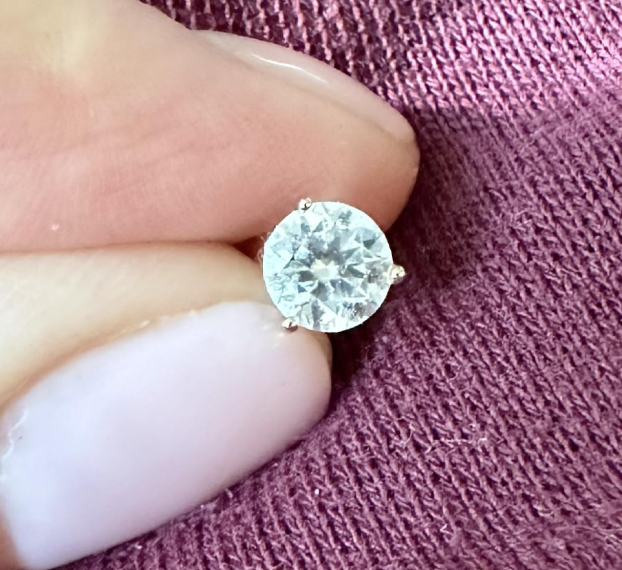 diamond studs earrings lab studs lab grown