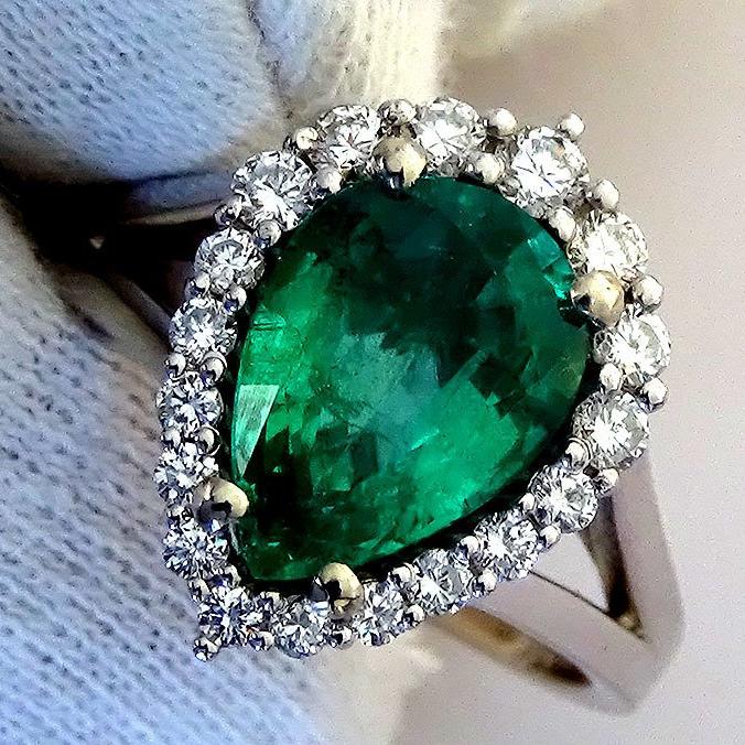 Emerald Ring 007 - Shilat 