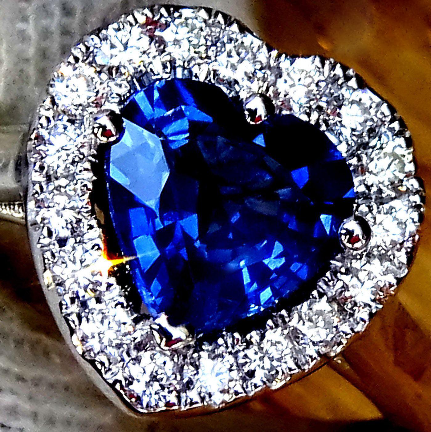 Heart shaped blue sapphire ring diamond 1.45ct - Shilat 