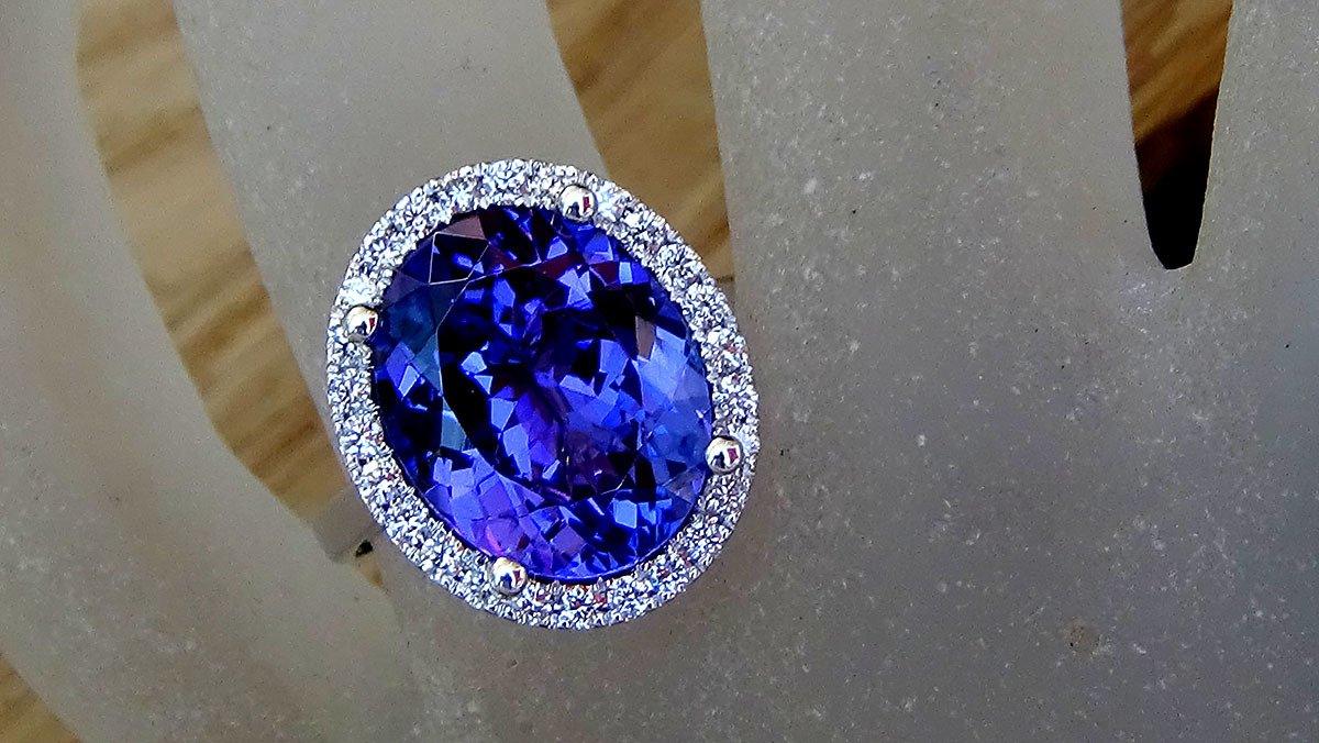 Tanzanite and diamond ring engagement 14k 7.47ct - Shilat 