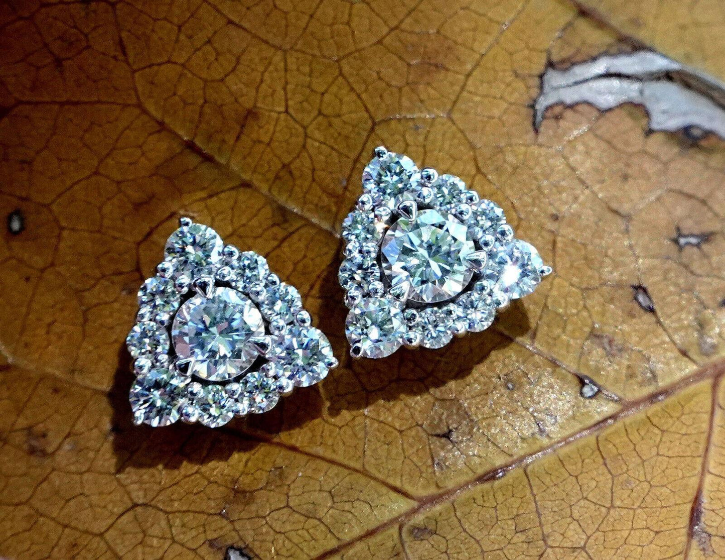 ladies diamond earrings studs 0.86ct VS 14K - Shilat 
