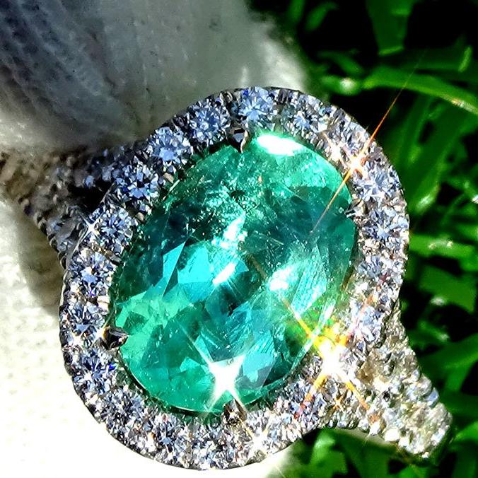 14k Emerald ring - Shilat