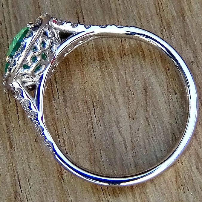 14k gold Emerald ring - Shilat