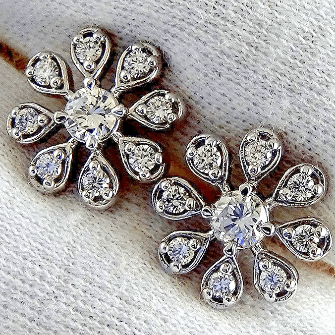 Best diamond earrings studs - Shilat 