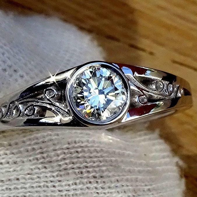 Custom engagement ring diamond 0.38ct 14k - Shilat 