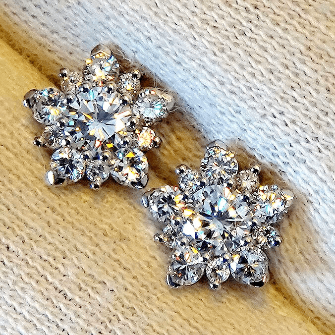 Diamond earrings for women studs 0.73ct - Shilat 