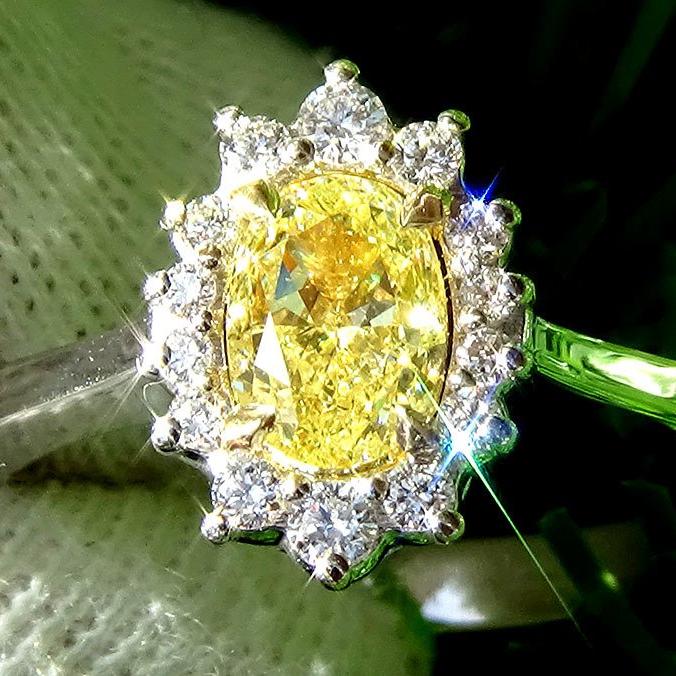 fancy yellow diamond engagement ring 14kt - Shilat