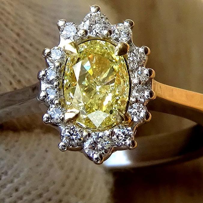 fancy yellow diamond engagement ring in 14kt - Shilat