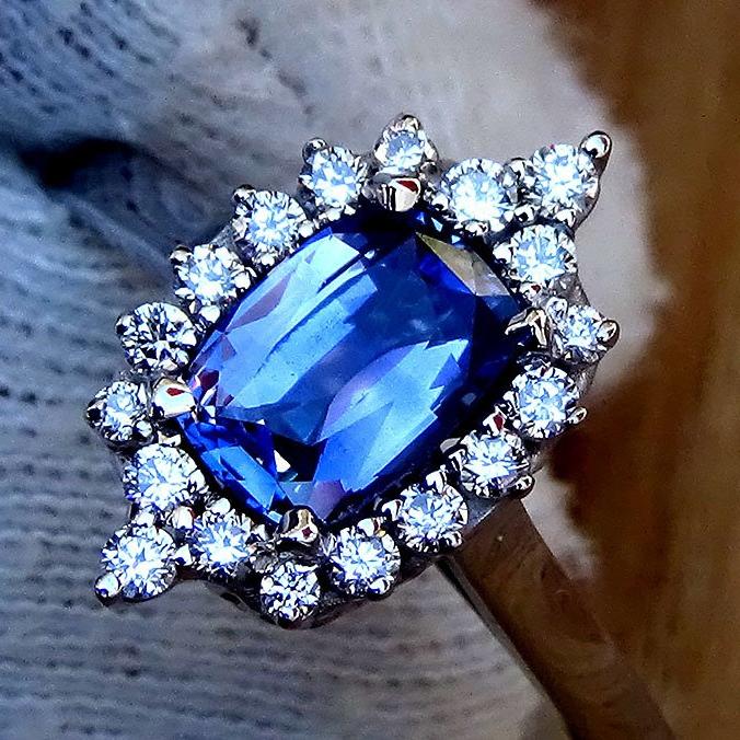 blue sapphire diamond 14kt gold ring- Shilat