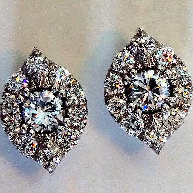 Ladies diamond earrings studs VS/G 0.71ct - Shilat 