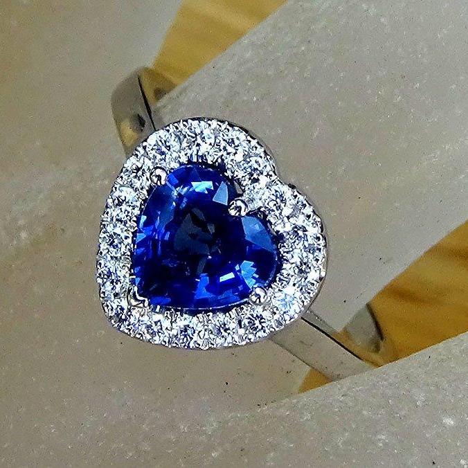 Heart shaped blue sapphire ring diamond 1.45ct - Shilat 