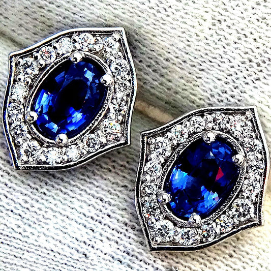 sapphire and accent diamonds 14kt gold stud earrings - Shilat