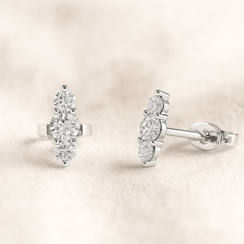 Natural 0.20 carat diamonds earrings white gold