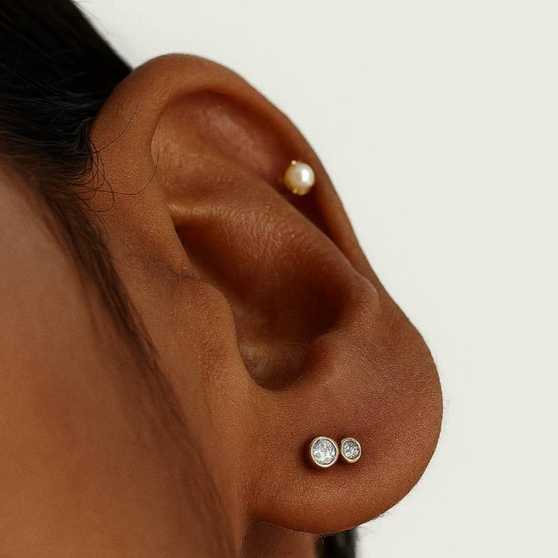 earrings 4 natural diamonds 0.15 carats gold