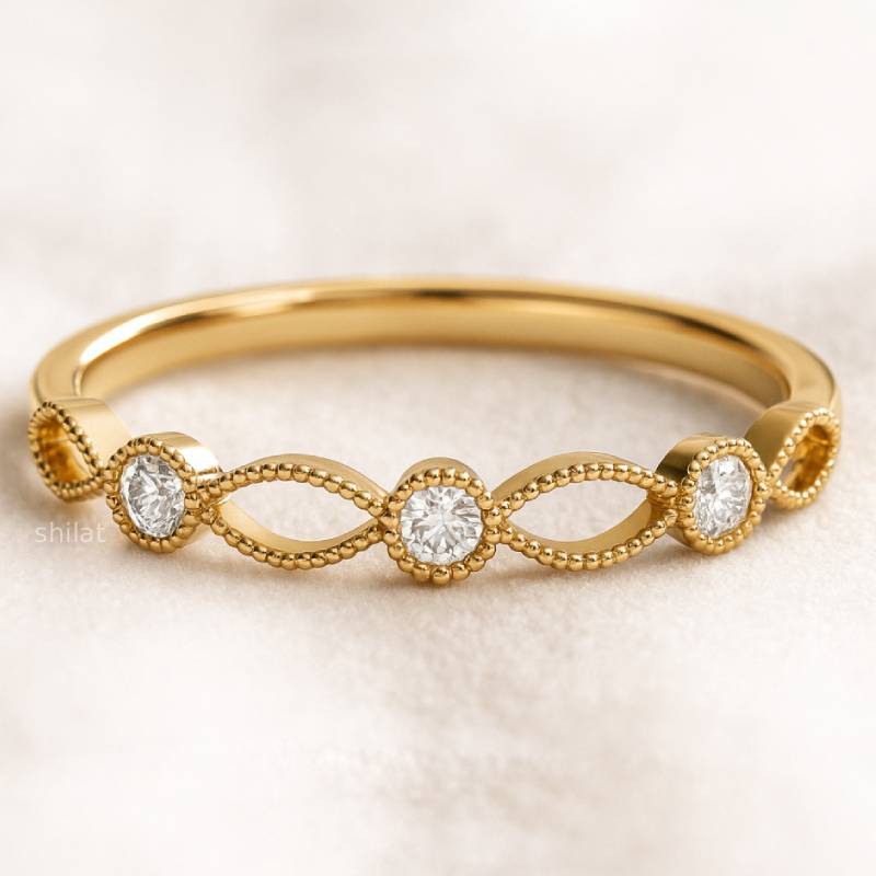 yellow gold diamond ring 