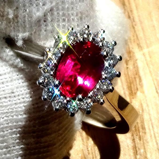 Red Ruby and diamond ring - Shilat