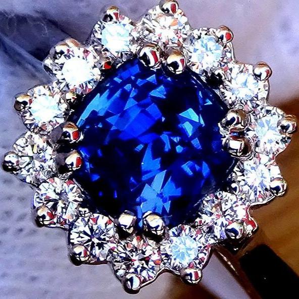 sapphire and diamond ring - Shilat