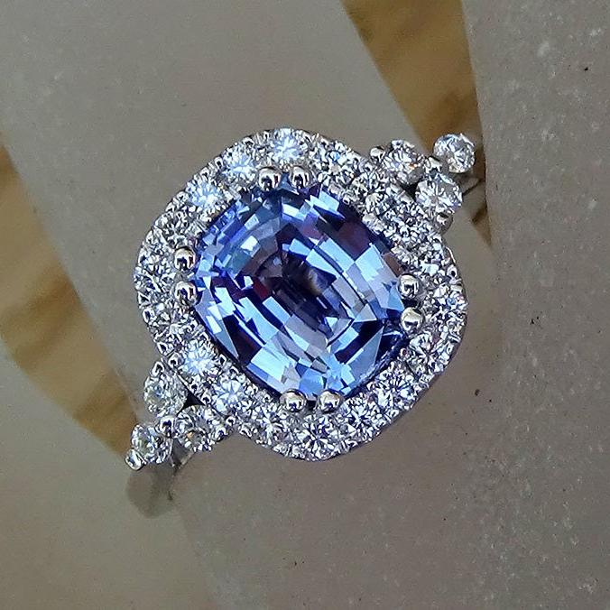 sapphire ring - Shilat