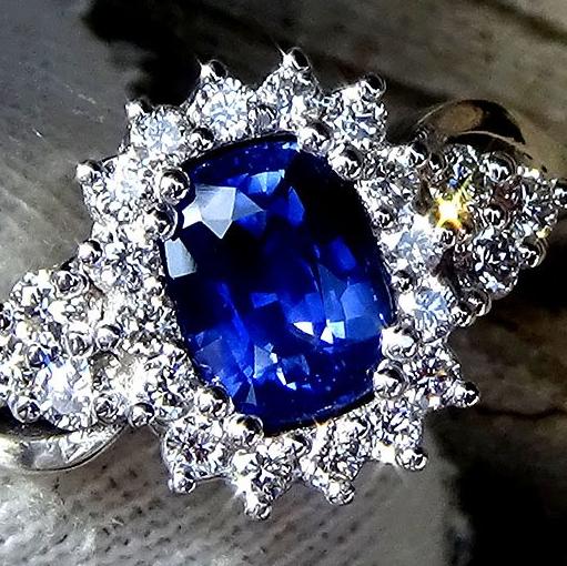 natural blue sapphire and diamond ring - Shilat