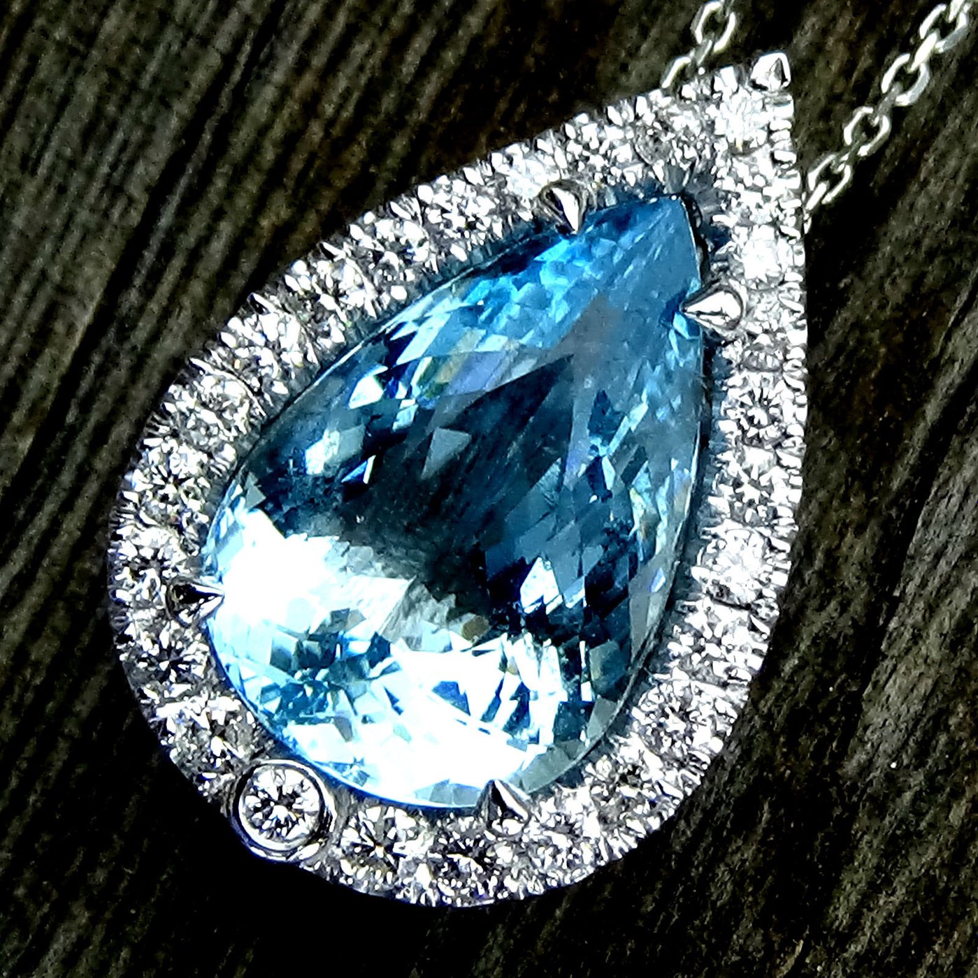 Natural Aquamarine and accent diamonds Necklace - Shilat