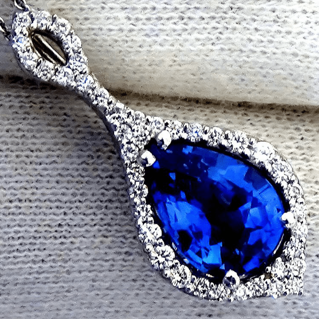 Blue sapphire necklace gold - Shilat 