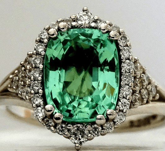 Green emerald engagement ring - Shilat 