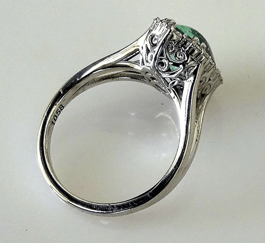 Emerald green engagement rings - Shilat 