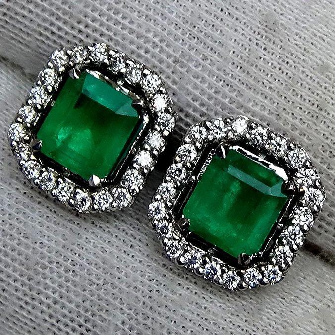 green emerald diamond stud earrings - Shilat