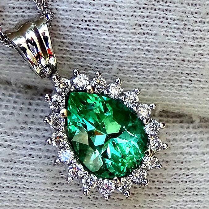 Neon Green emerald and diamond Pendant - Shlat