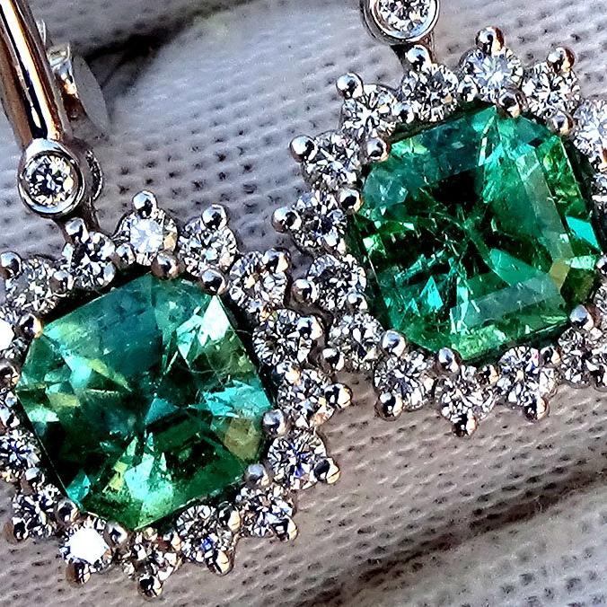 green emerald diamond dangle earrings - Shilat