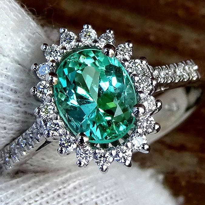  Green Emerald diamond ring 18k - Shilat