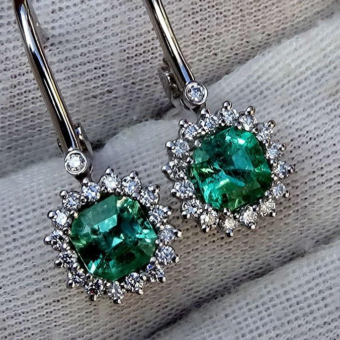 green emerald dangle earrings - Shilat