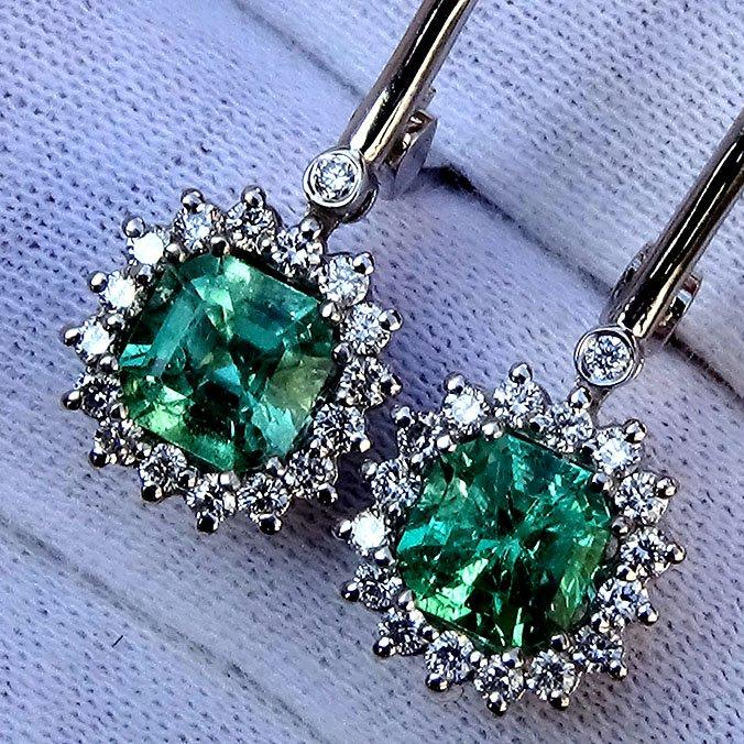 emerald dangle earrings 18k - Shilat