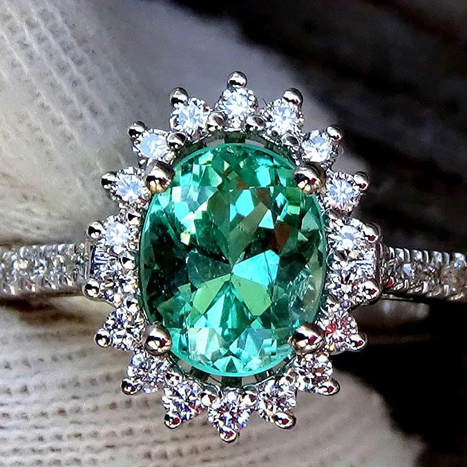  Emerald diamond ring - Shilat