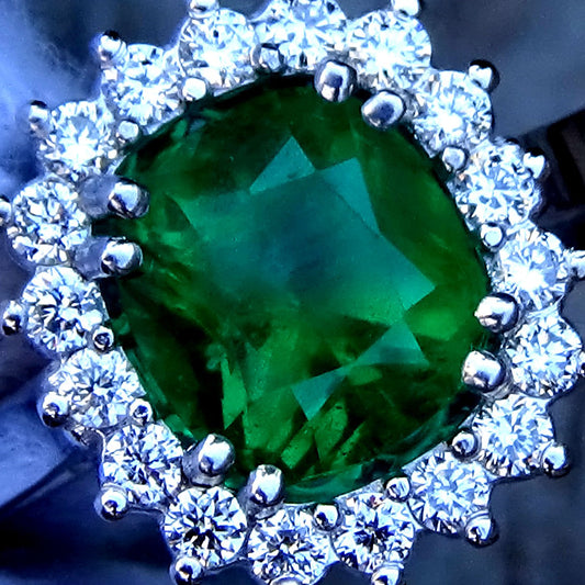 cushion cut Green Emerald diamond ring - Shilat