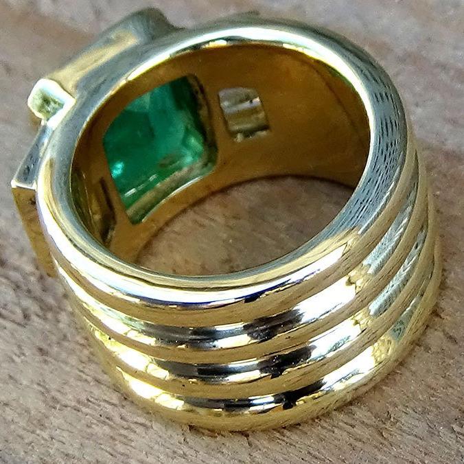 Emerald Ring 012 - Shilat 