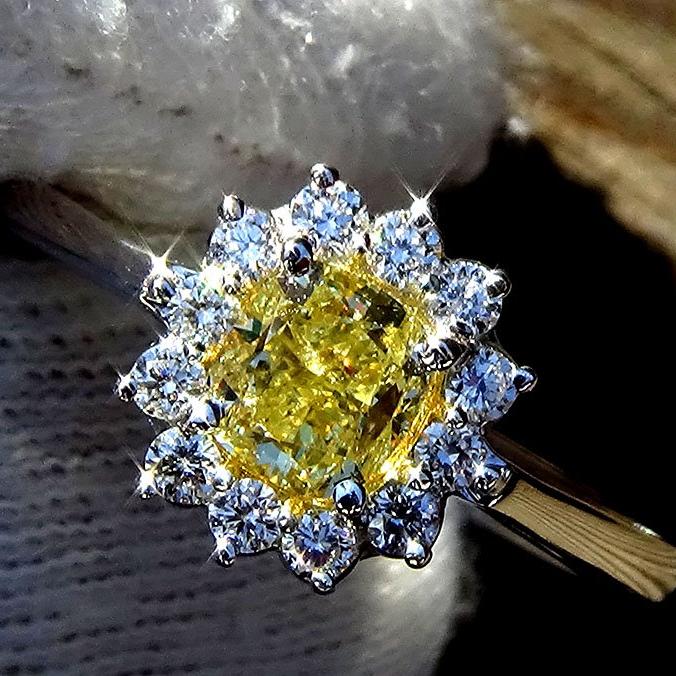 fancy yellow diamond ring 14k - Shilat