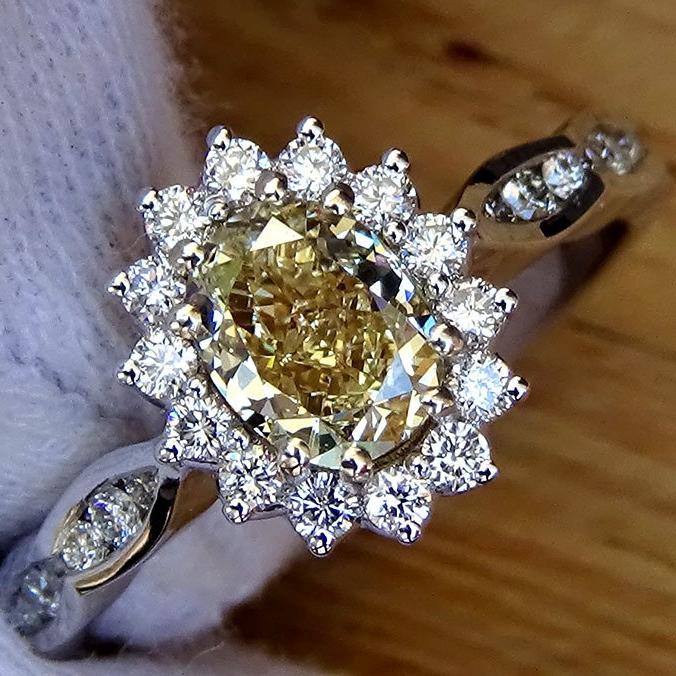 fancy yellow diamond engagement ring in 14kt - Shilat