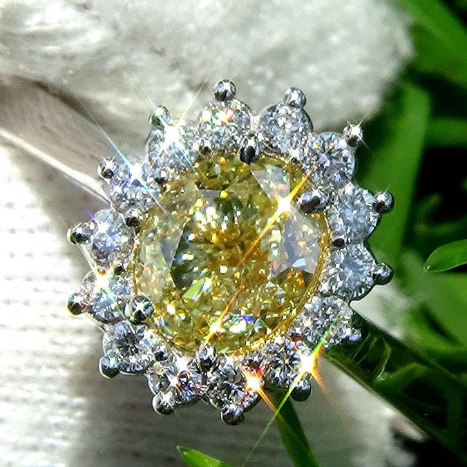 fancy yellow engagement ring in 14kt solid white gold - Shilat