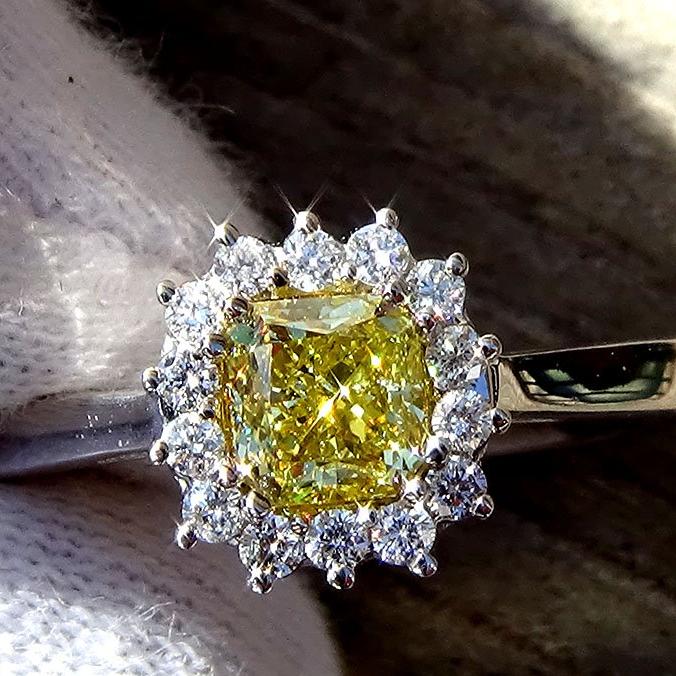 fancy yellow diamond ring 14k - Shilat