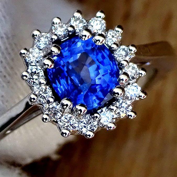 blue sapphire ring 14k gold - Shilat