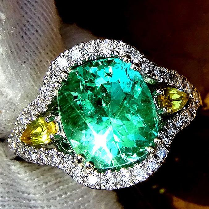 Emerald diamond ring 14k - Shilat