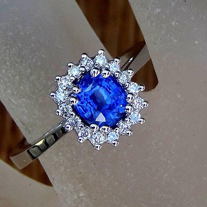 natural sapphire ring gold - Shilat