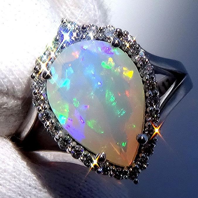 Wedding Ring With Opal - Shilat 