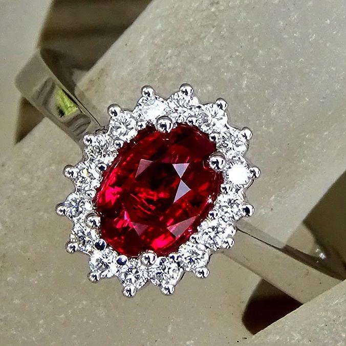  Red Ruby ring 18k - Shilat