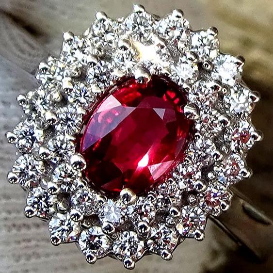  Natural Red Ruby and diamond ring - Shilat