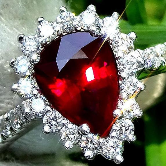 Red Ruby and diamond ring - Shilat