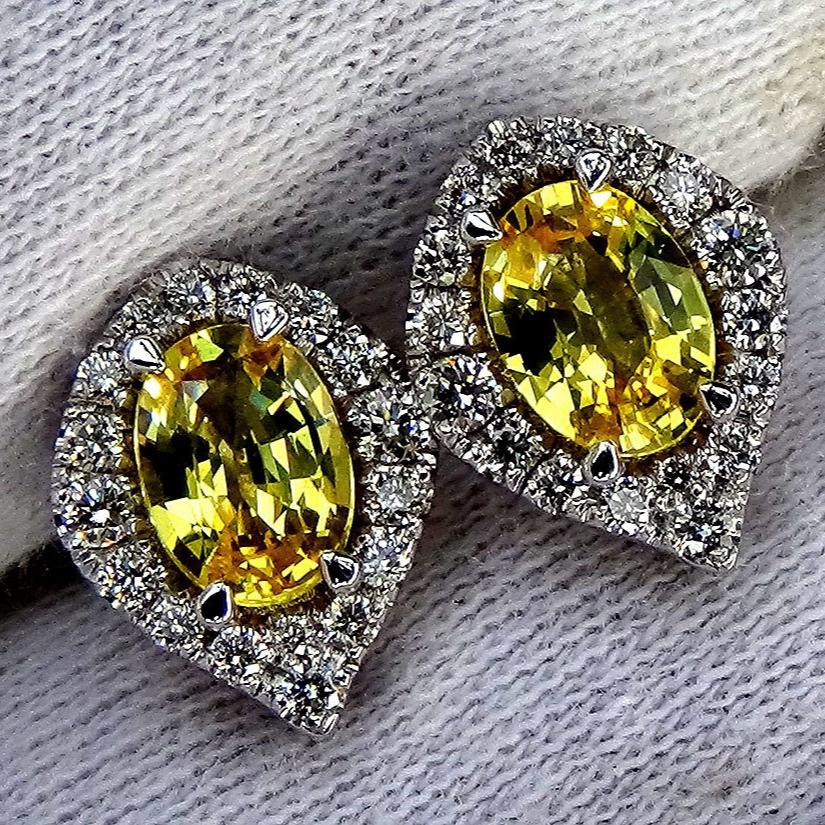 Ceylon yellow sapphire and accent diamonds stud earrings - Shilat