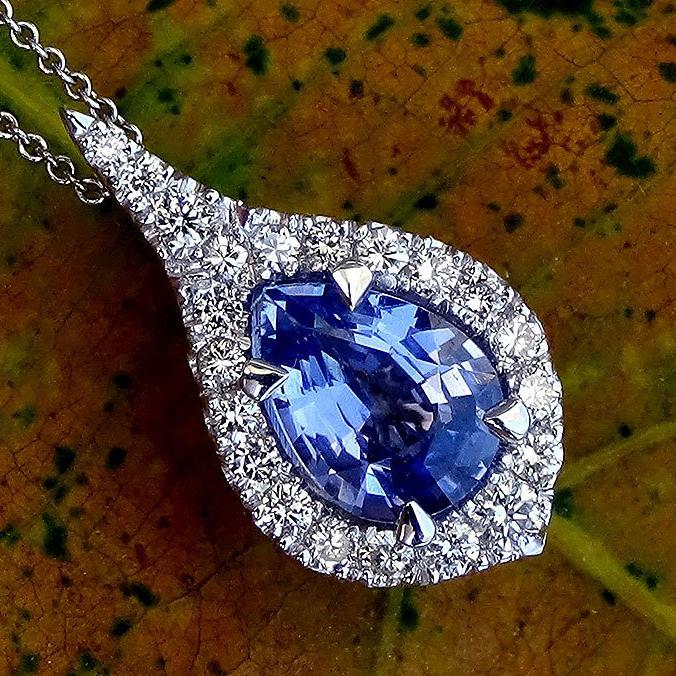 pear cut sapphire and diamond 14kt gold pendant - Shilat